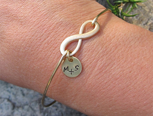 Personalized bracelet with intials