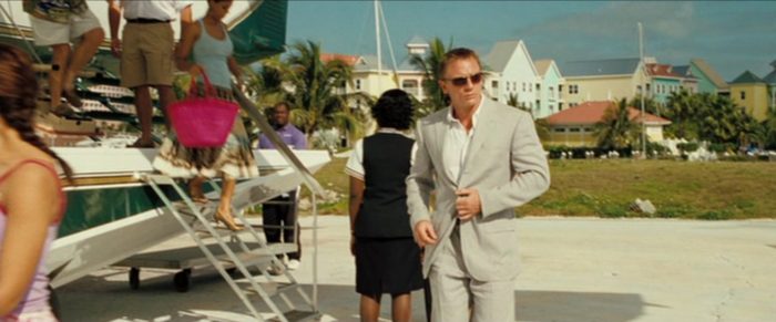 Daniel Craig as James Bond in a light linen suit