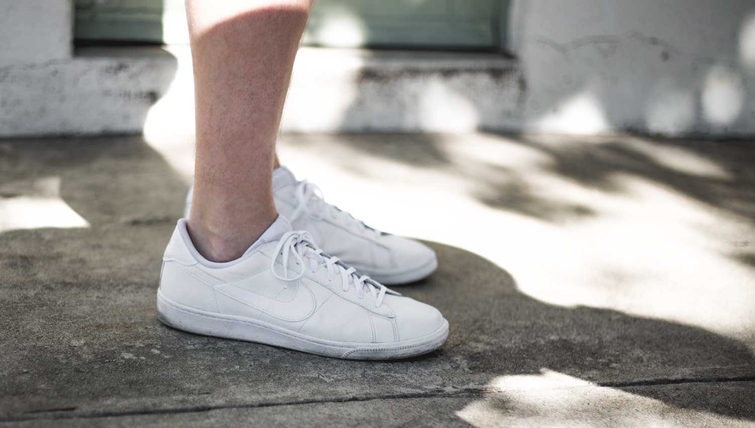 nike tennis classic   white leather sneaker
