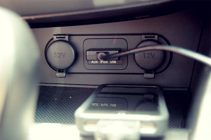 vehicle device charging port details 