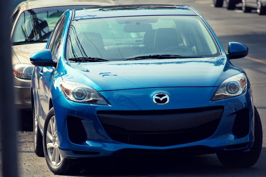 front view of mazda 3i vehicle