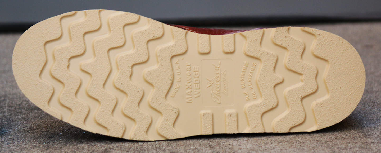 sole details of thorogood moc toe boots