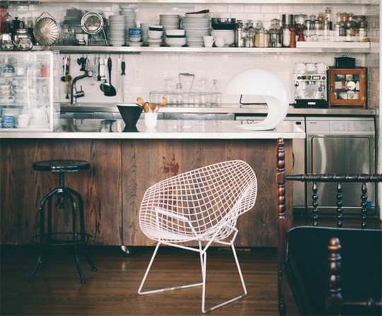 bertoia diamond chair