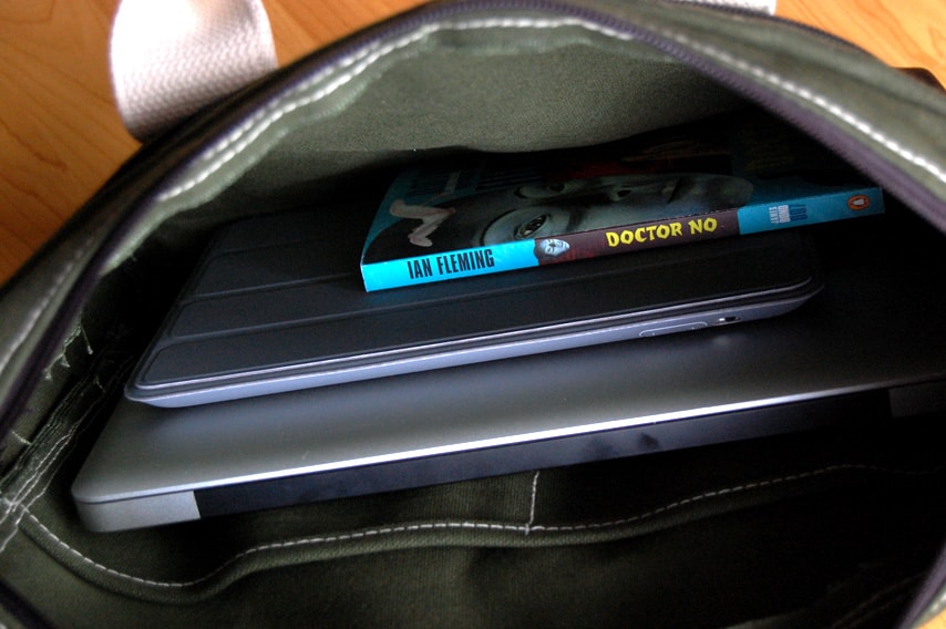 interior pocket details of beckel canvas briefcase