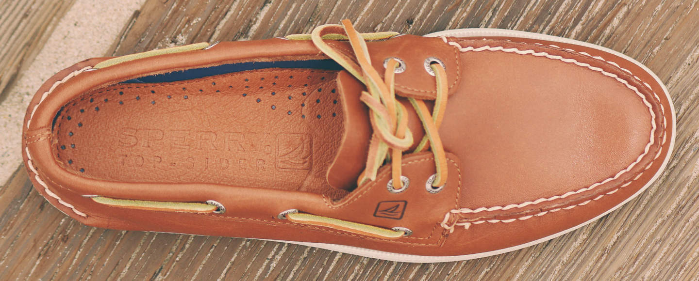 upper and insole details of Sperry Boat Shoes