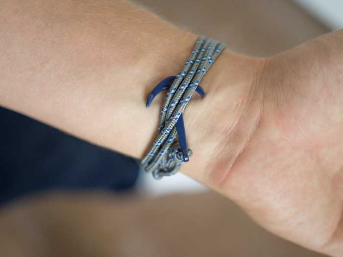 men anchor bracelet gray and blue