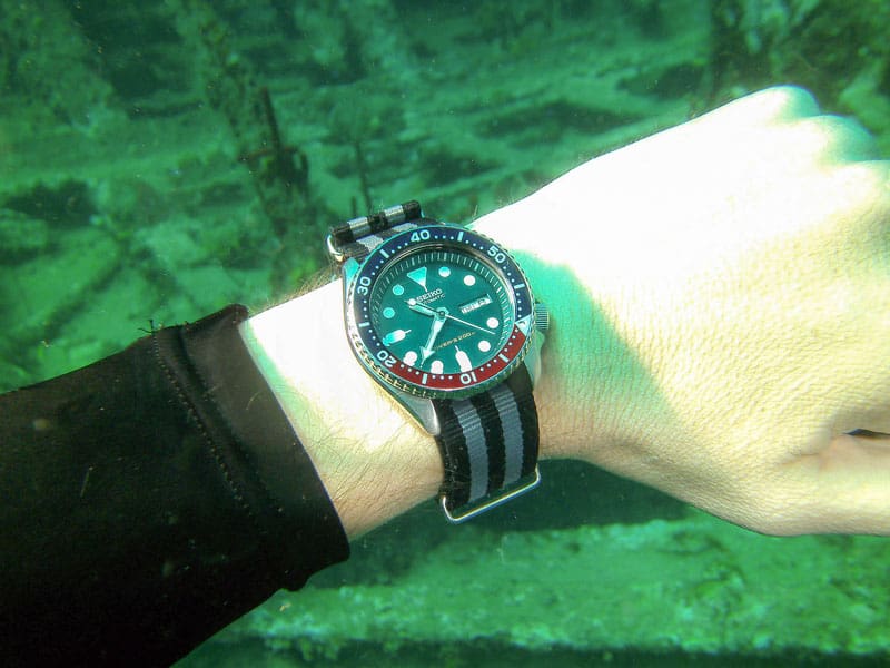 Seiko Automatic dive watch water resistance