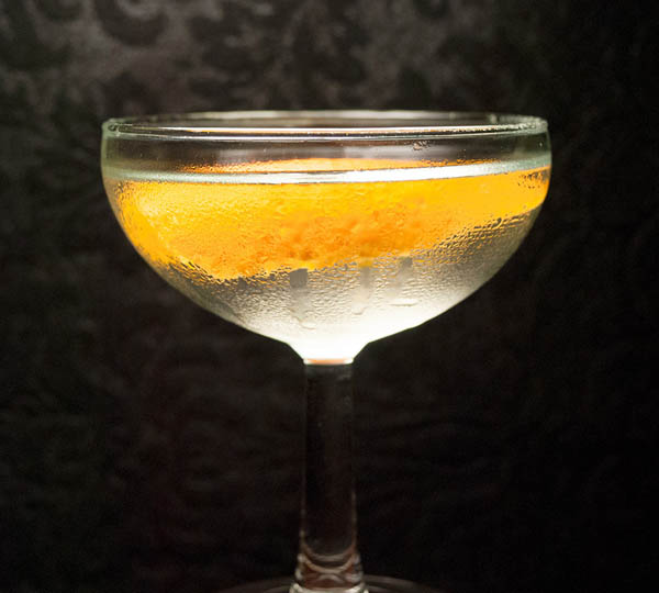 The Amber Dream Cocktail Recipe: A Sweet, Smooth Gin Cocktail · Primer