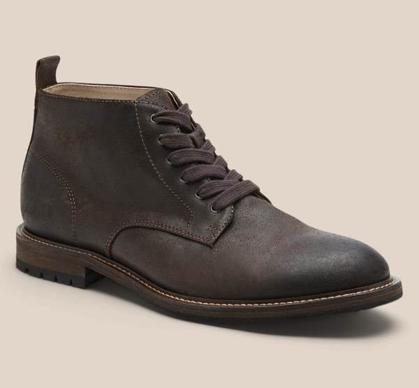 image of brown leather nubuck boots