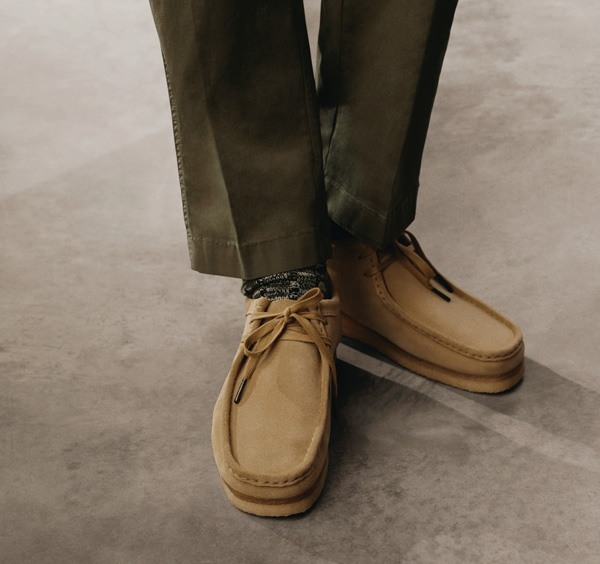 clarks wallabees with chinos business casual
