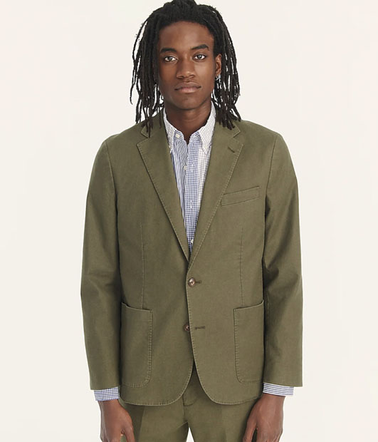 man wearing green cotton blazer