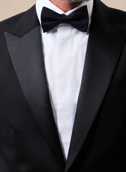 Tux vs Suit Explained + Can You Wear a Suit to Black Tie (Hot Take ...