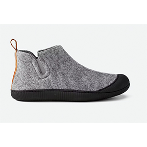 an outdoor slipper boot