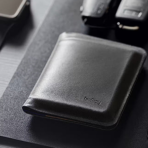 a leather billfold note sleeve