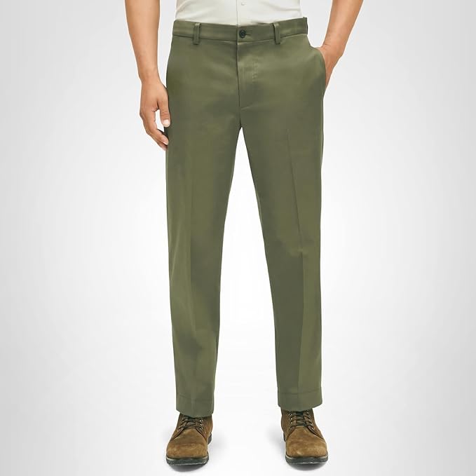 green pants