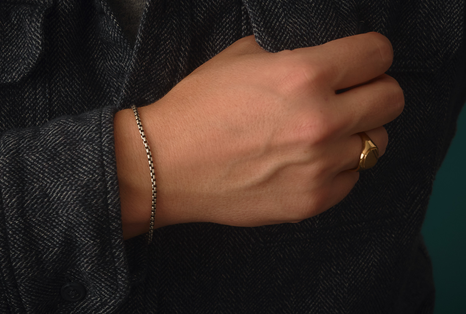 close up of men's box chain bracelet gift idea