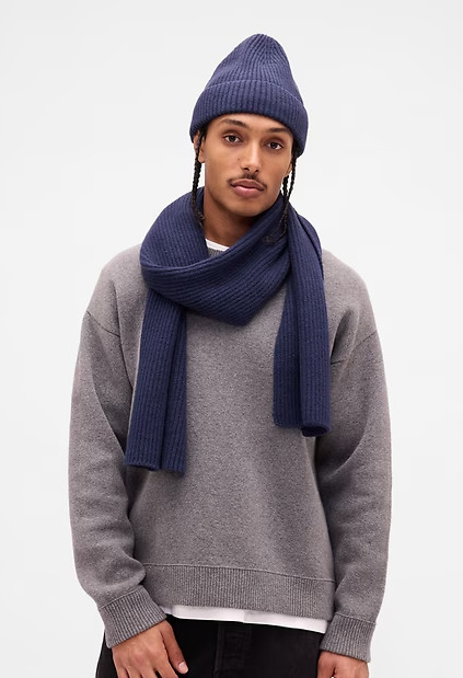 gap scarf